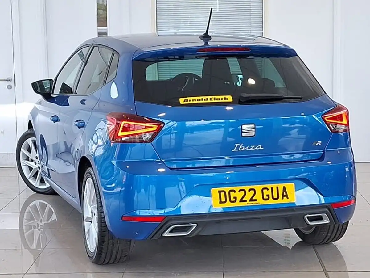 2022-seat-ibiza-10-tsi-fr-110ps-dsg-big-1