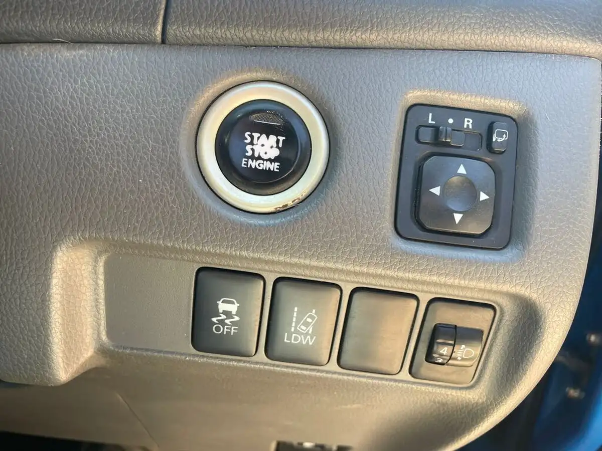 2016-mitsubishi-l200-24di-d-titan-big-16