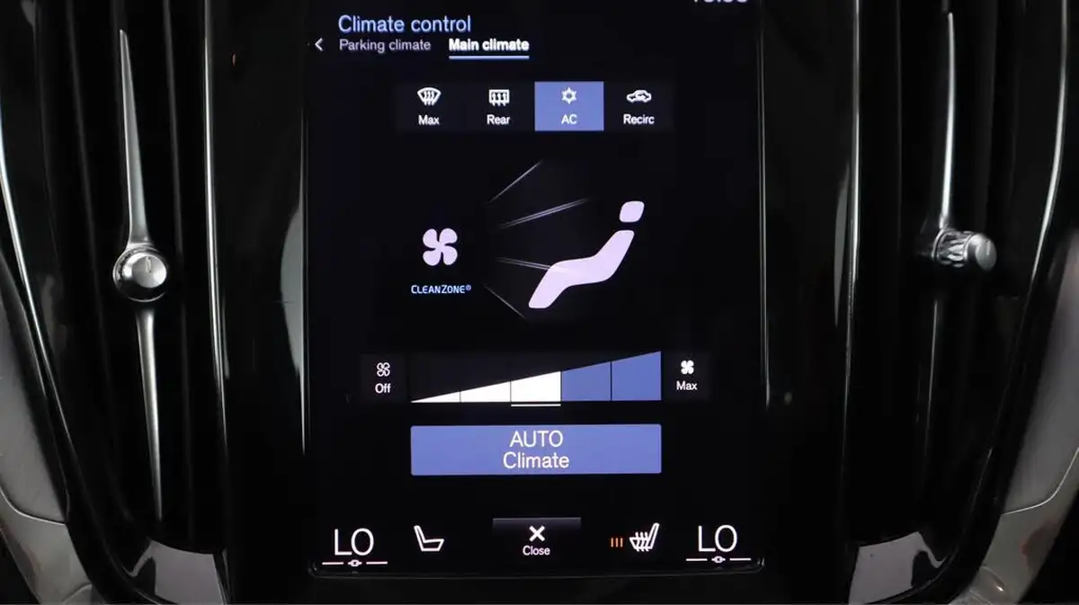 2020-volvo-v60-20-b3-momentum-big-12