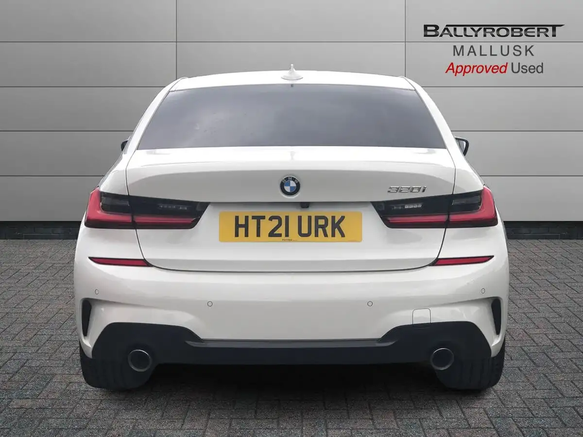 2021-bmw-3-series-20-320i-m-sport-saloon-4d-big-10