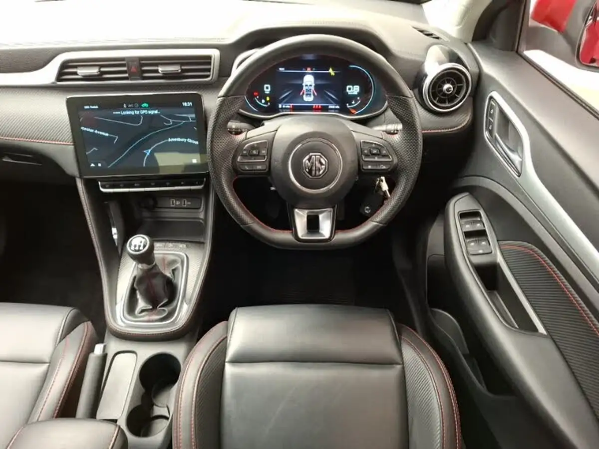 2023-mg-zs-suv-15-vti-tech-exclusive-big-6