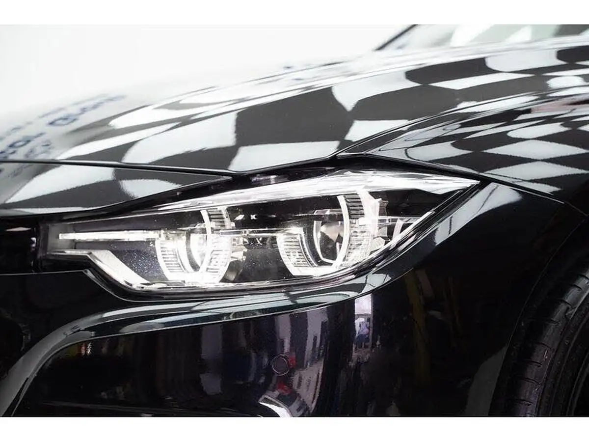 2016-bmw-3-series-30td-335d-xdrive-m-sport-saloon-4d-big-17