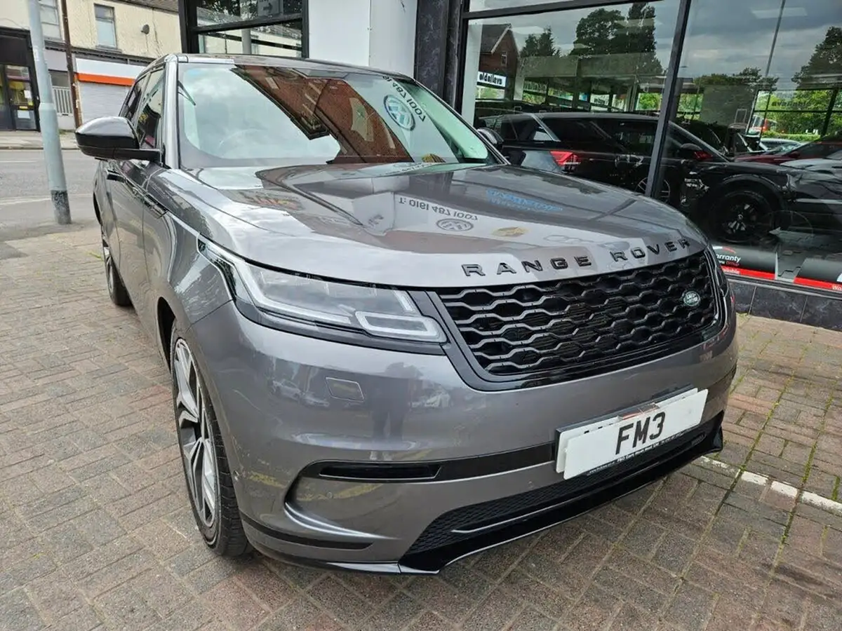 2018-land-rover-range-rover-velar-20-d240-se-ss-big-3