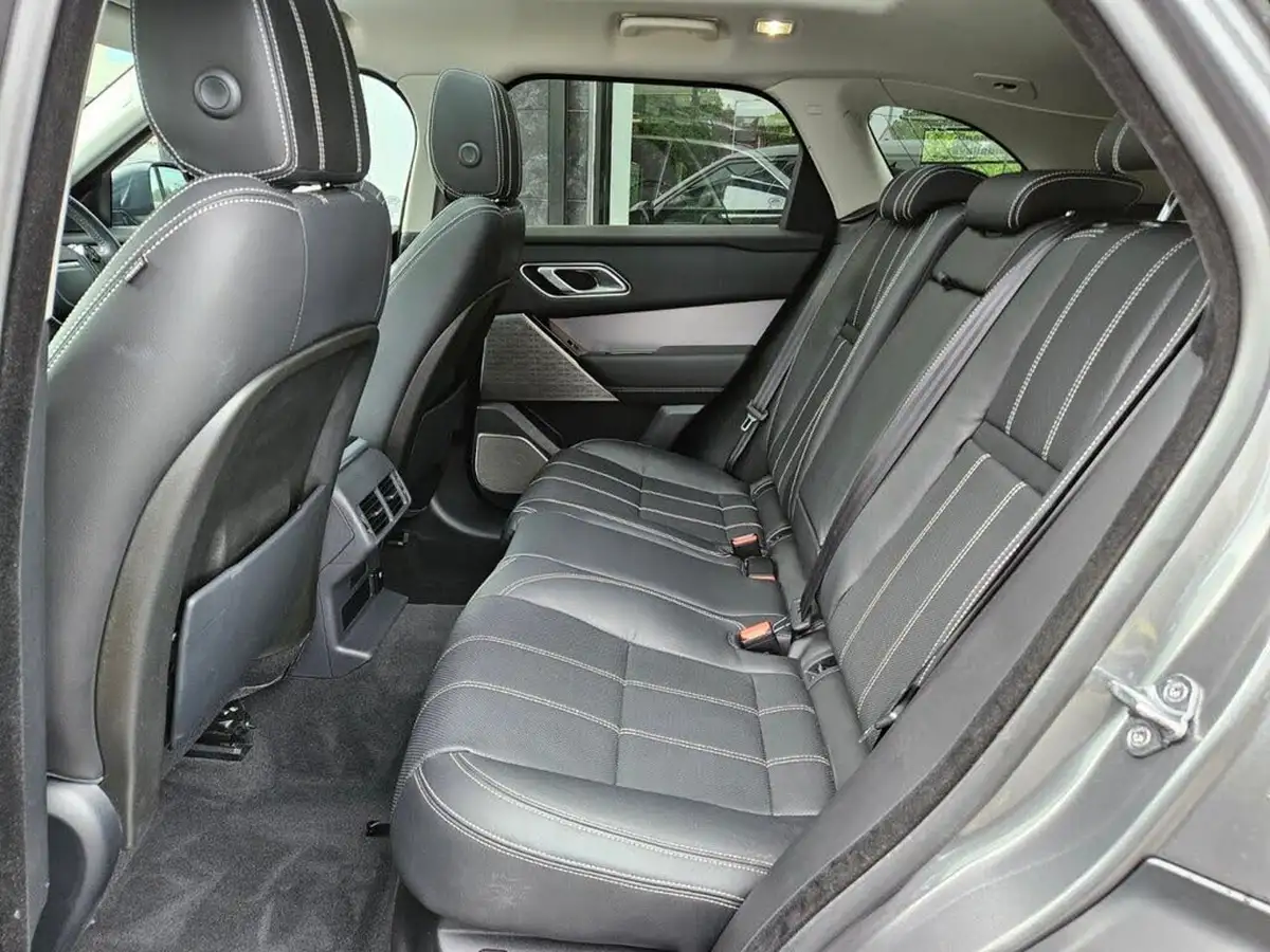 2018-land-rover-range-rover-velar-20-d240-se-ss-big-27