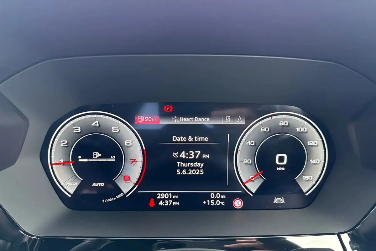 2024-audi-a3-15-35-tfsi-black-edition-saloon-4d-big-28