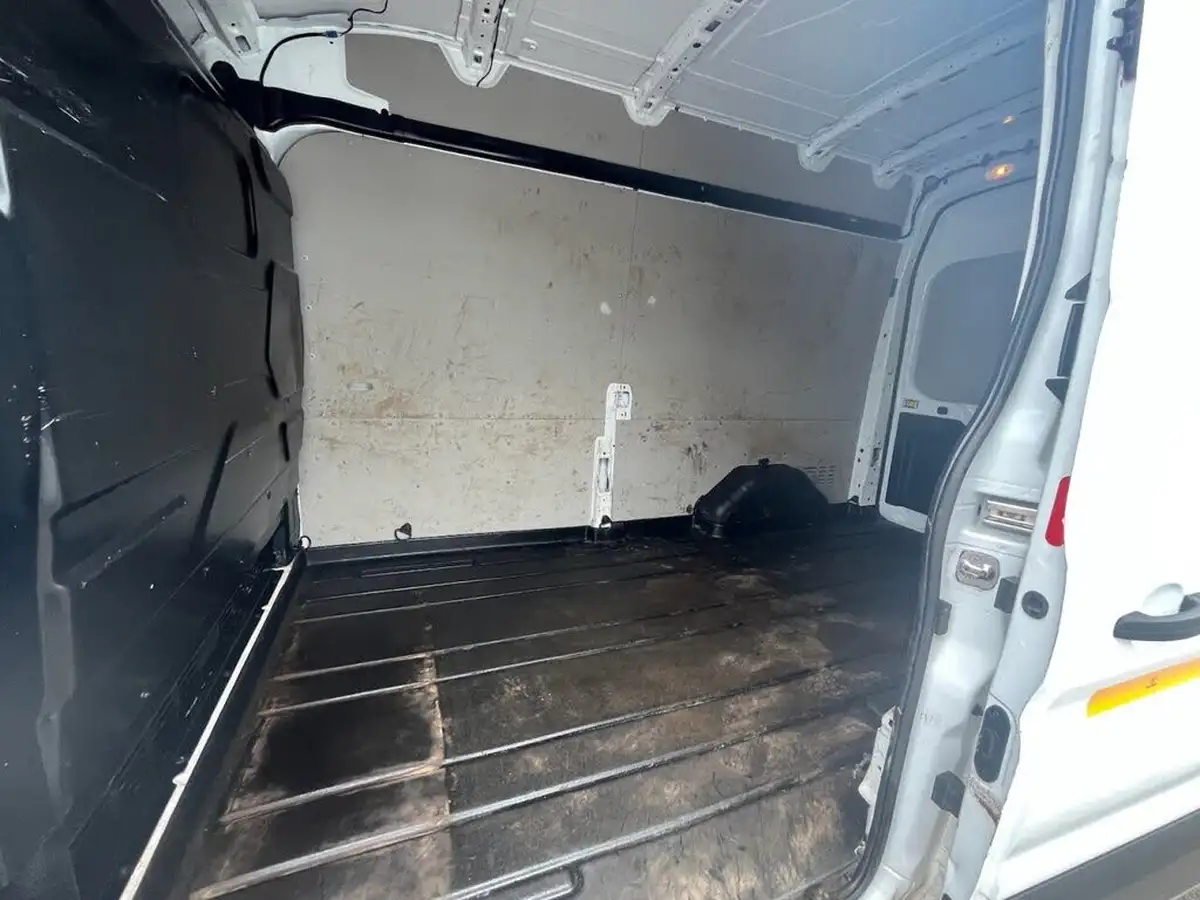 2021-ford-transit-20tdci-350-l2h3-trend-130pseu6dt-panel-van-big-23