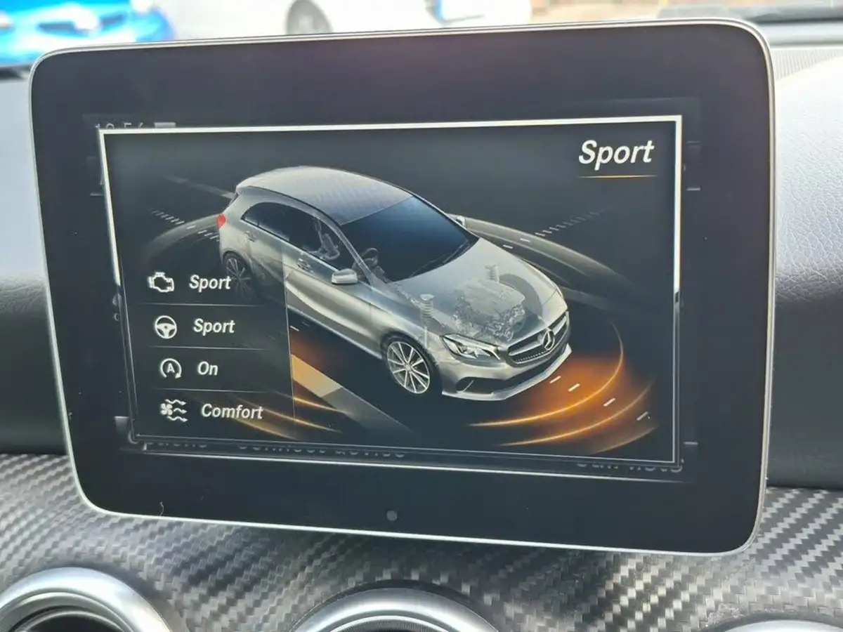2018-mercedes-benz-a-class-21d-a200d-amg-line-premiumss-7g-dct-big-20