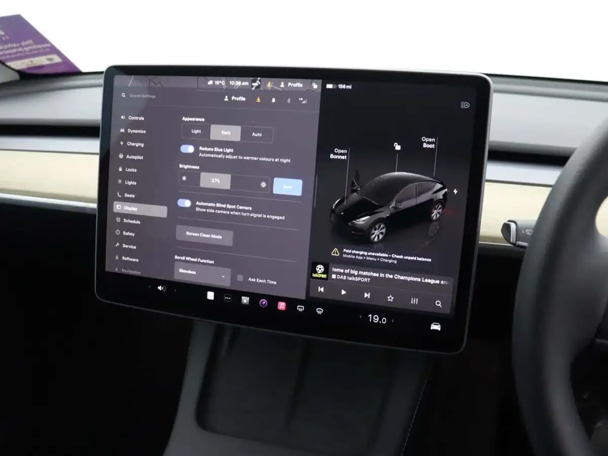 2022-tesla-model-y-e-rwd-big-27