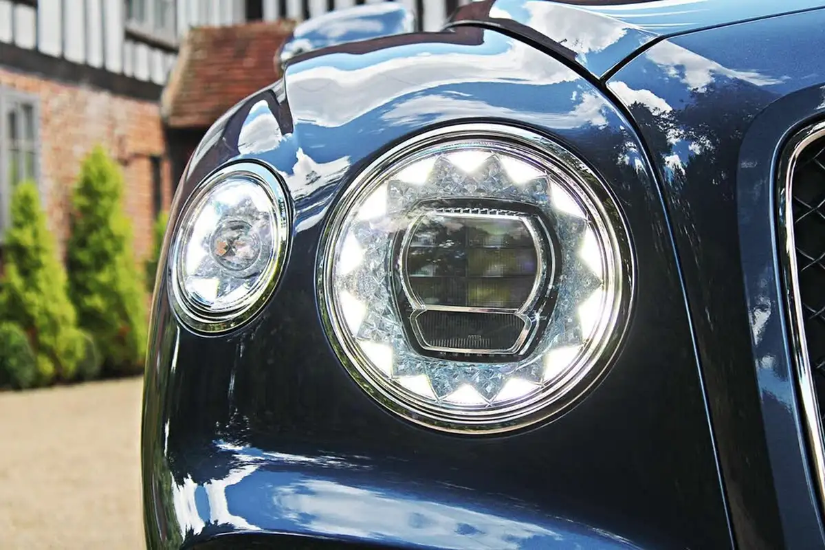 2021-bentley-flying-spur-60-w12-big-2