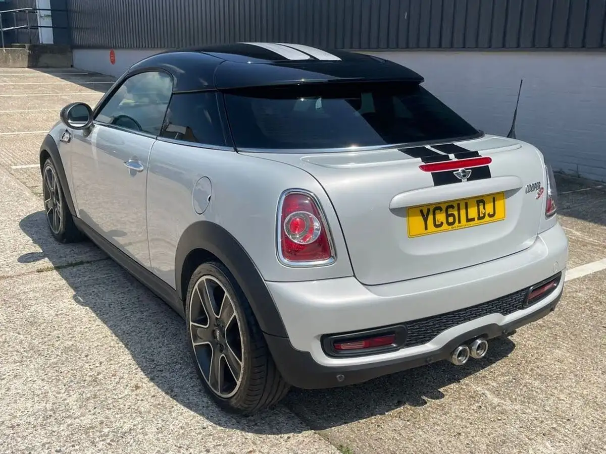 2011-mini-cooper-20td-cooper-sd-avenue-coupe-3d-auto-big-18