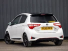 2019-toyota-yaris-15-vvt-i-gr-sport-small-1