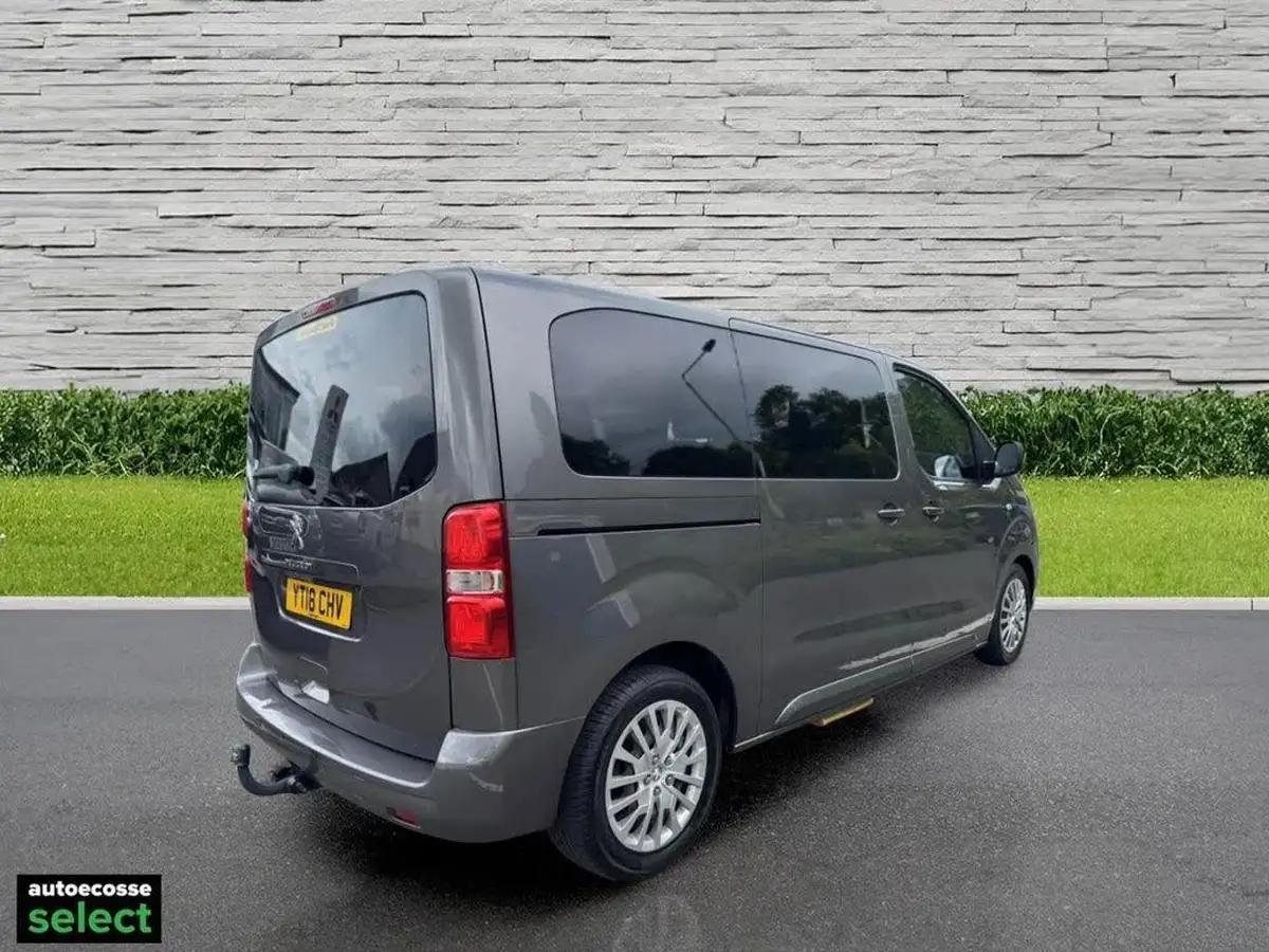 2018-peugeot-traveller-16-bluehdi-active-115ps-standardss-big-8