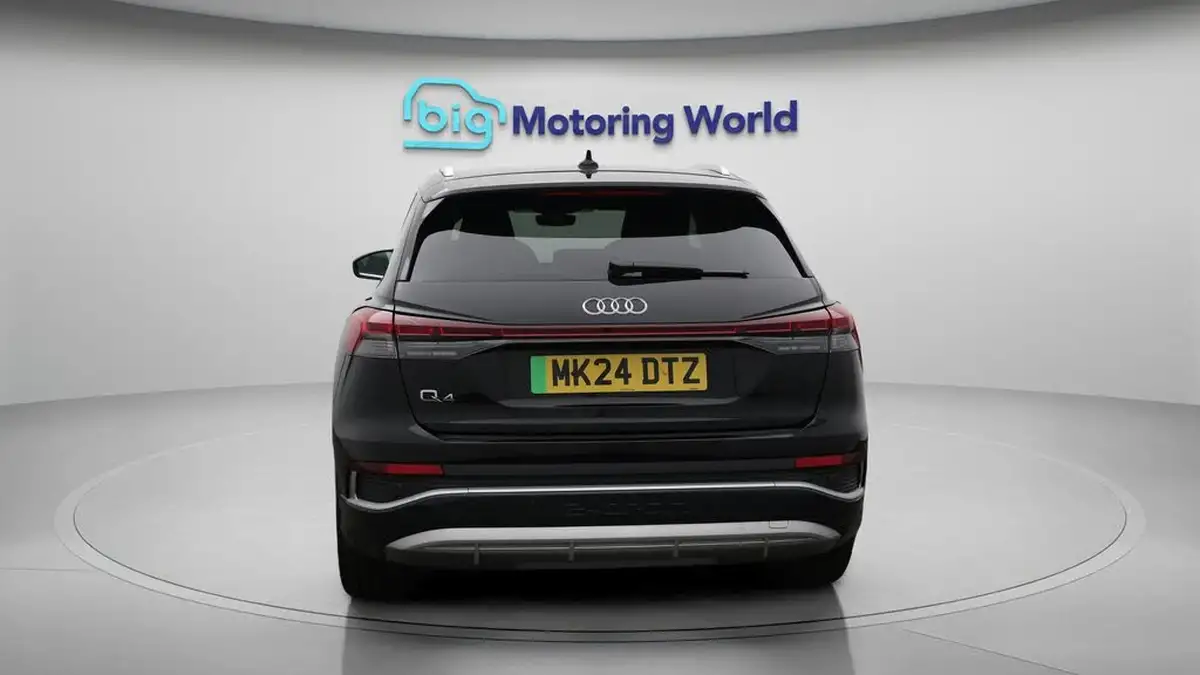 2024-audi-q4-e-tron-45e-s-line-station-wagon-auto-big-6
