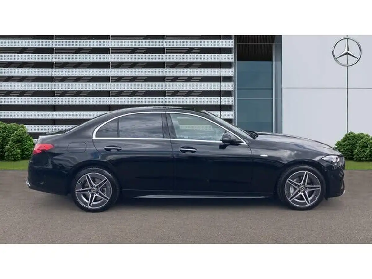 2025-mercedes-benz-c-class-big-4