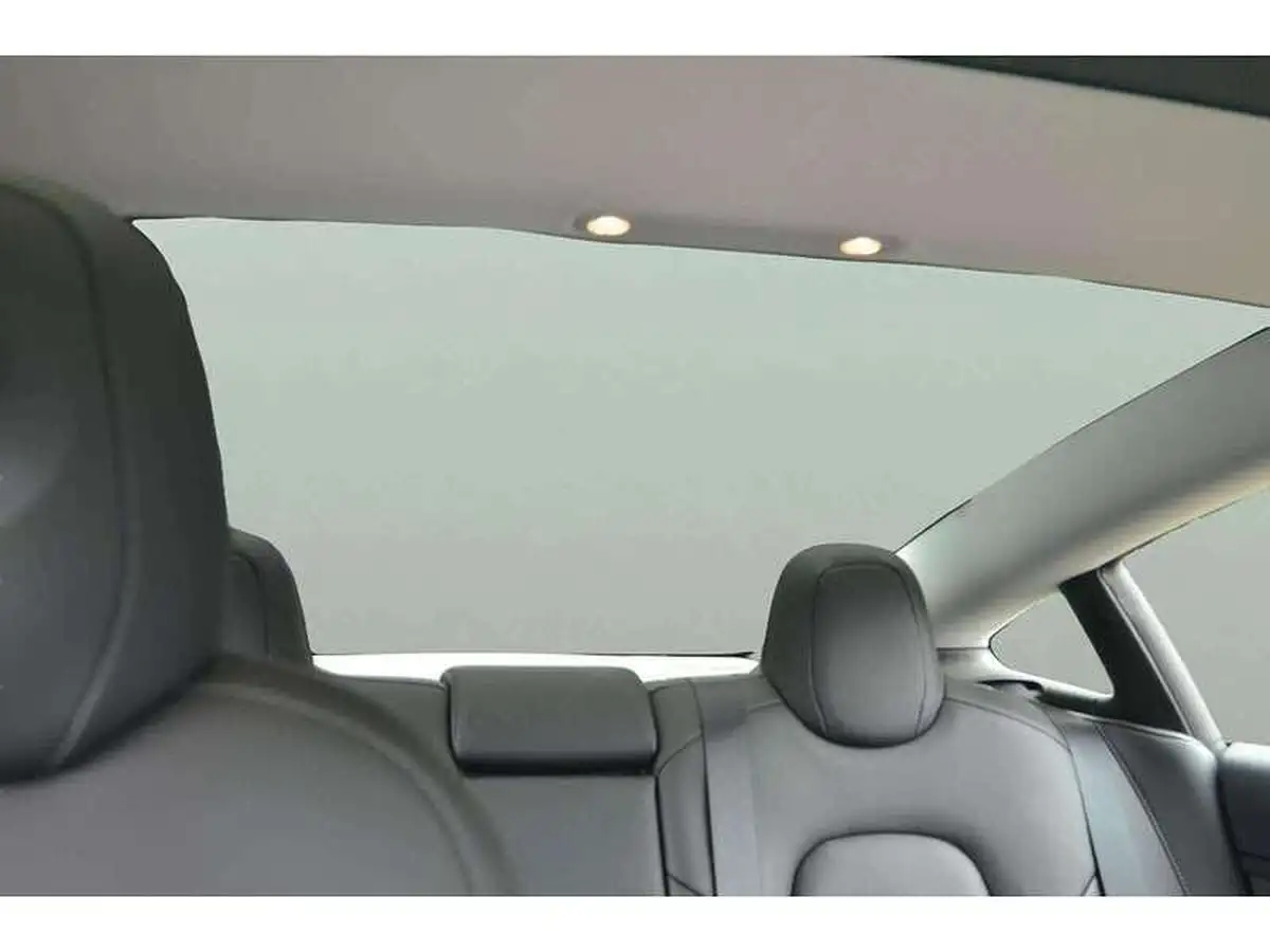 2022-tesla-model-3-e-long-range-big-8