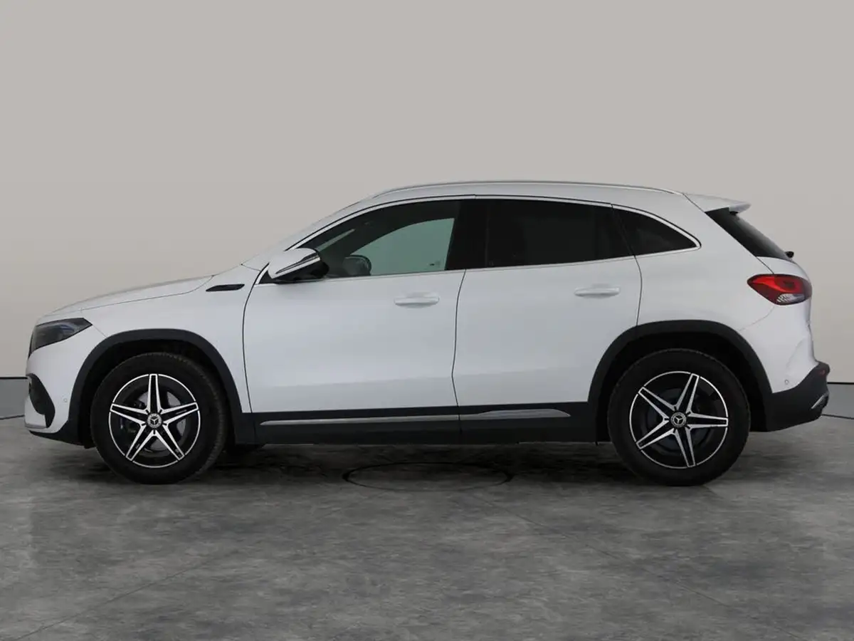 2022-mercedes-benz-eqa-e-eqa-250-amg-line-big-10