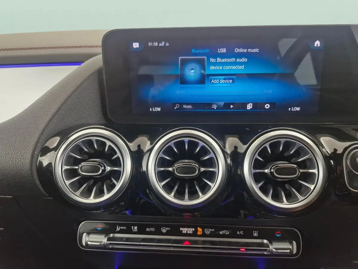 2022-mercedes-benz-eqa-e-eqa-250-amg-line-big-34