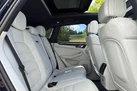 2022-porsche-macan-20-small-18