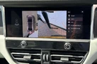 2022-porsche-macan-20-small-70