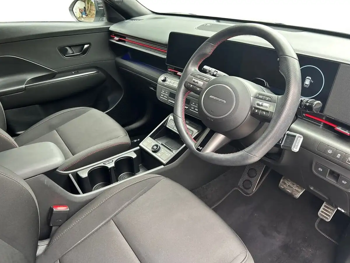 2024-hyundai-kona-big-14