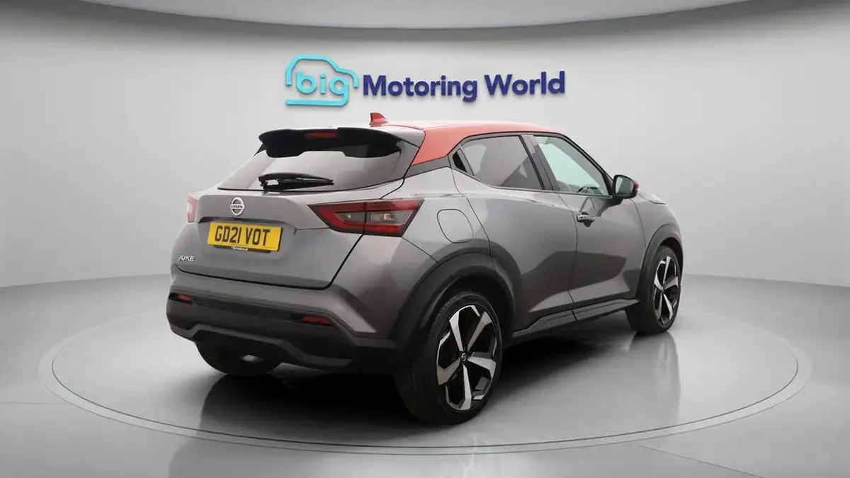 2021-nissan-juke-10-dig-t-tekna-big-7