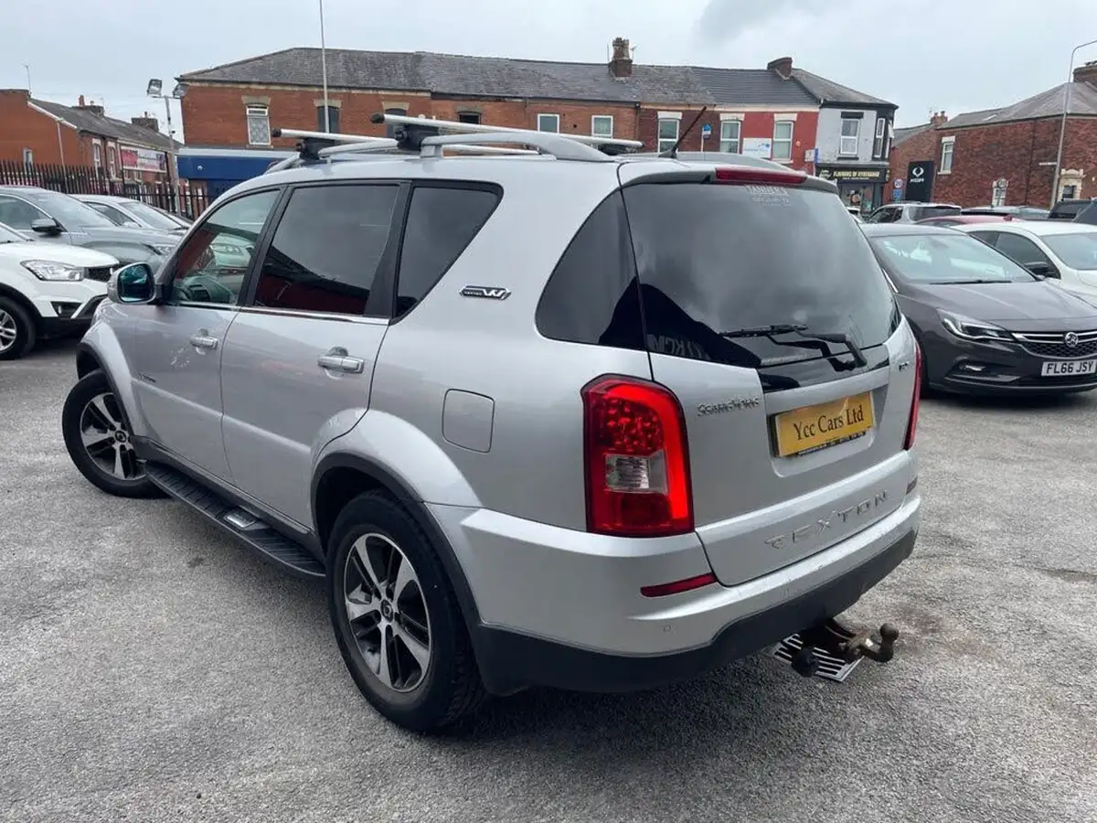 2016-kgm-ssangyong-rexton-w-22td-elx-big-4