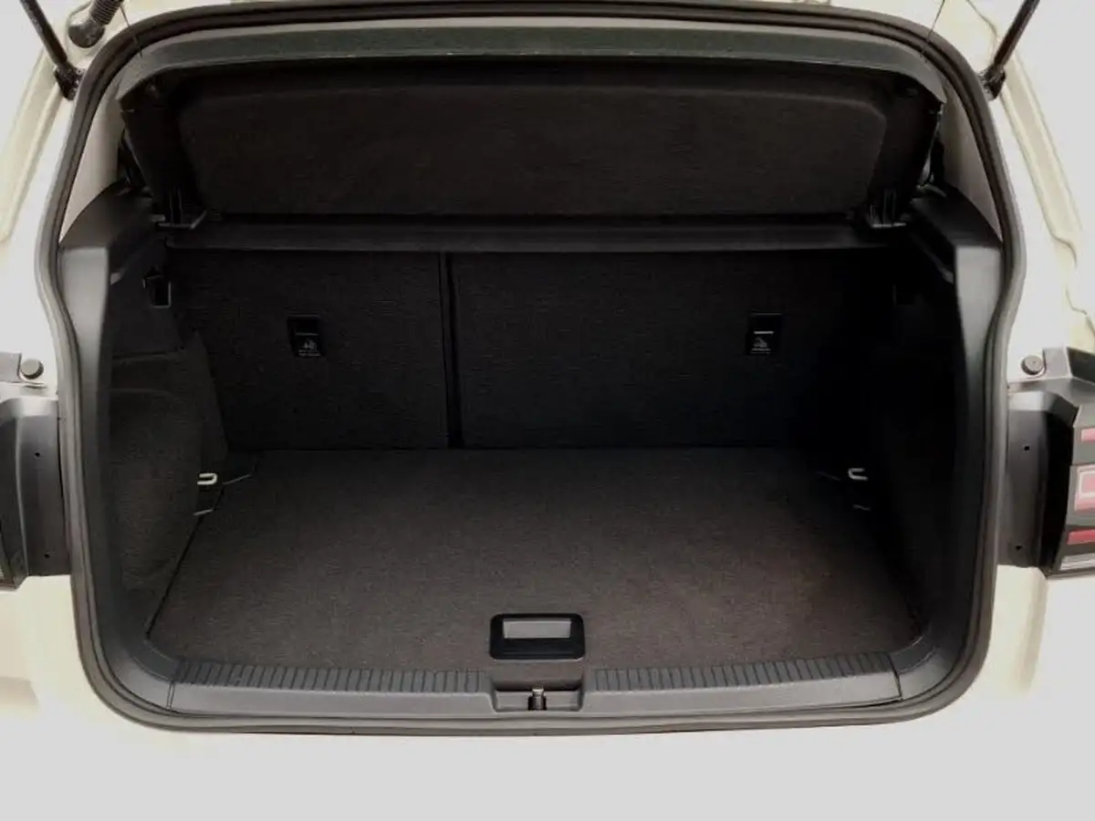 2021-volkswagen-t-cross-10-tsi-active-110ps-dsg-big-7