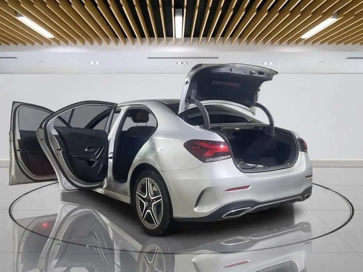 2021-mercedes-benz-a-class-13-a250e-amg-line-saloon-4d-big-10