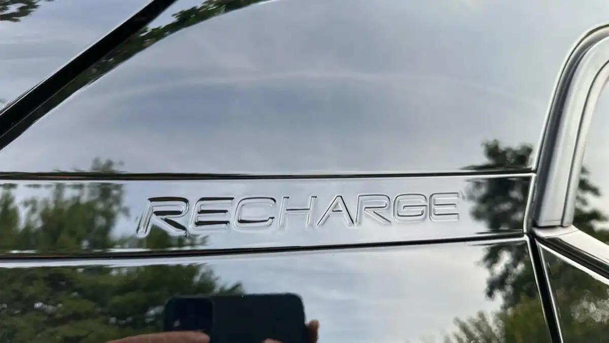 2021-volvo-xc40-15-t5-r-design-262bhp-big-39