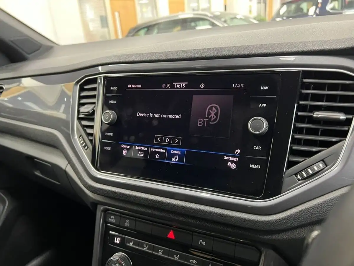 2020-volkswagen-t-roc-15-tsi-r-line-hatchback-5d-dsg-big-20