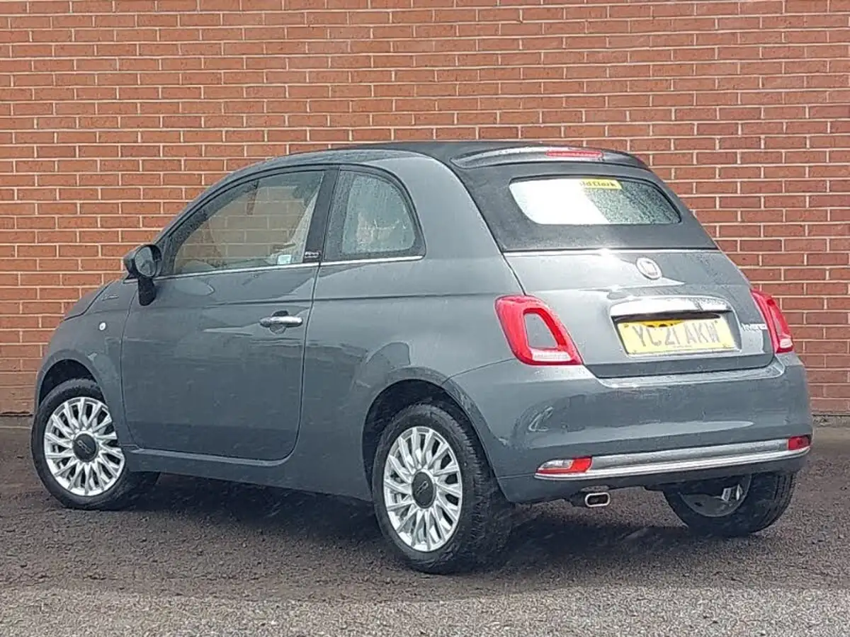 2021-fiat-500c-10-dolcevita-big-1
