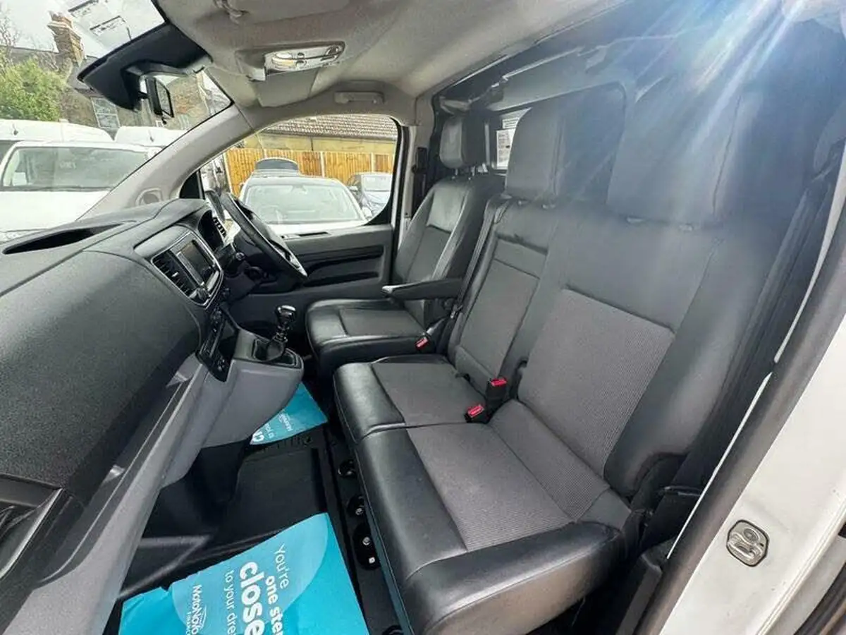 2019-citroen-dispatch-20bluehdi-enterprise-m-1400-120pseu6d-ss-panel-big-32