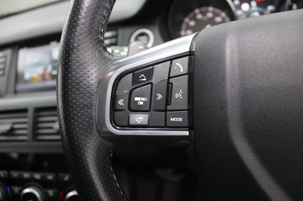 2018-land-rover-discovery-sport-20sd4-hse-dynamic-lux-big-36