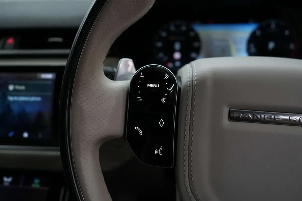 2019-land-rover-range-rover-velar-20-d240-r-dynamic-hse-big-41