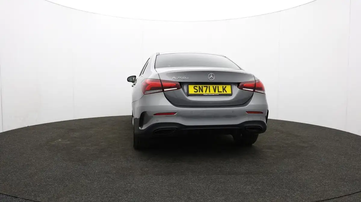 2021-mercedes-benz-a-class-20-a250-amg-line-executive-edition-saloon-4d-big-45