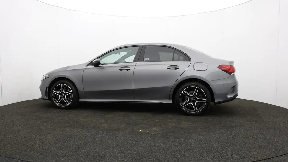 2021-mercedes-benz-a-class-20-a250-amg-line-executive-edition-saloon-4d-big-73