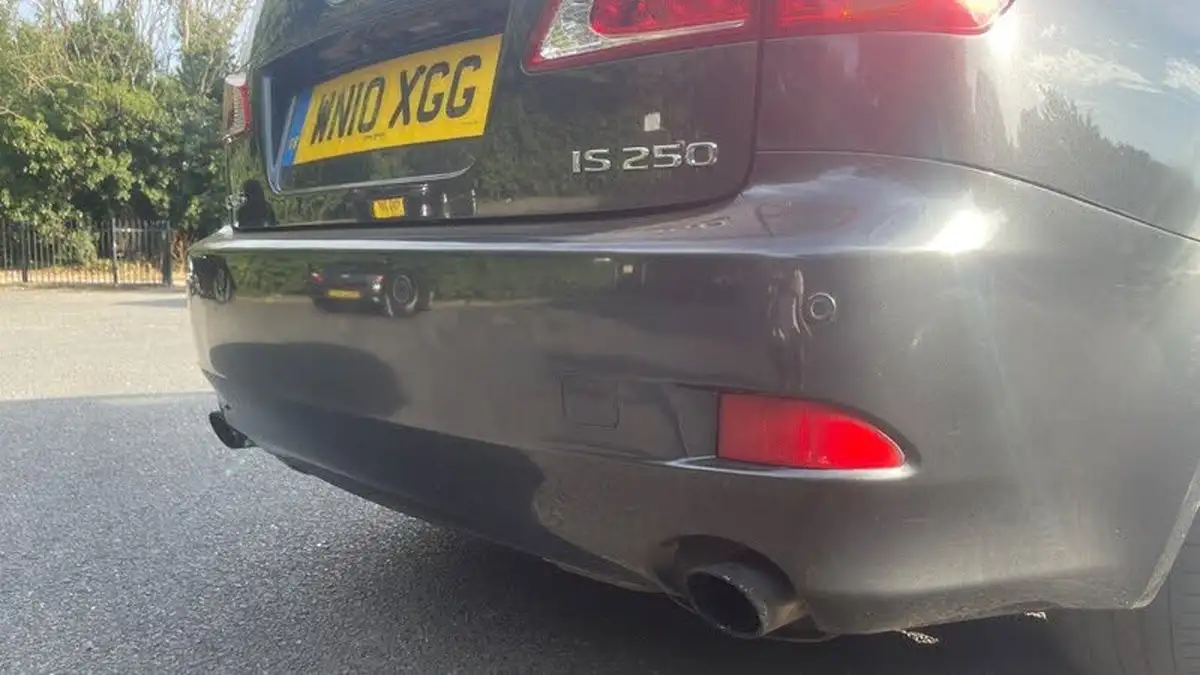 2010-lexus-is-250-25-se-i-dab-saloon-4d-auto-big-22