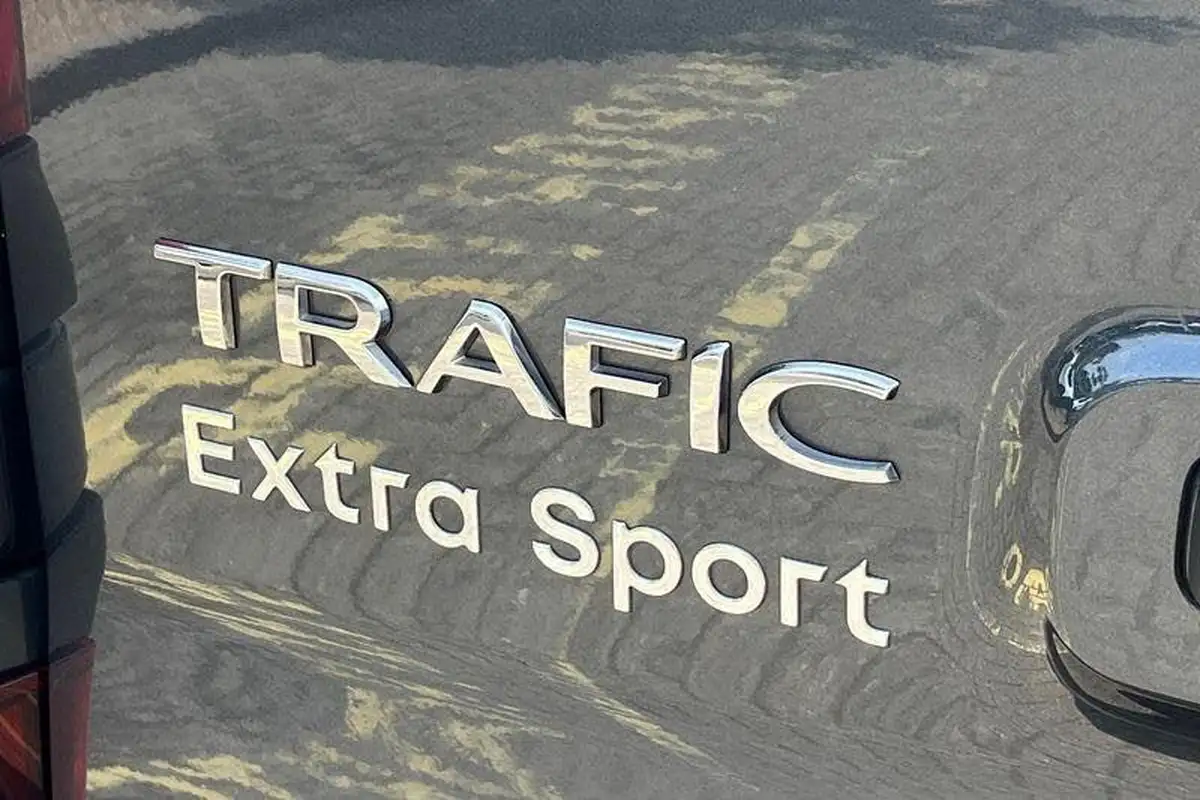 2024-renault-trafic-20dci-ll30-170-extra-sport-crew-big-19