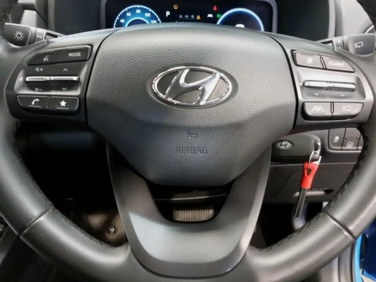 2022-hyundai-kona-16-gdi-se-connect-big-15
