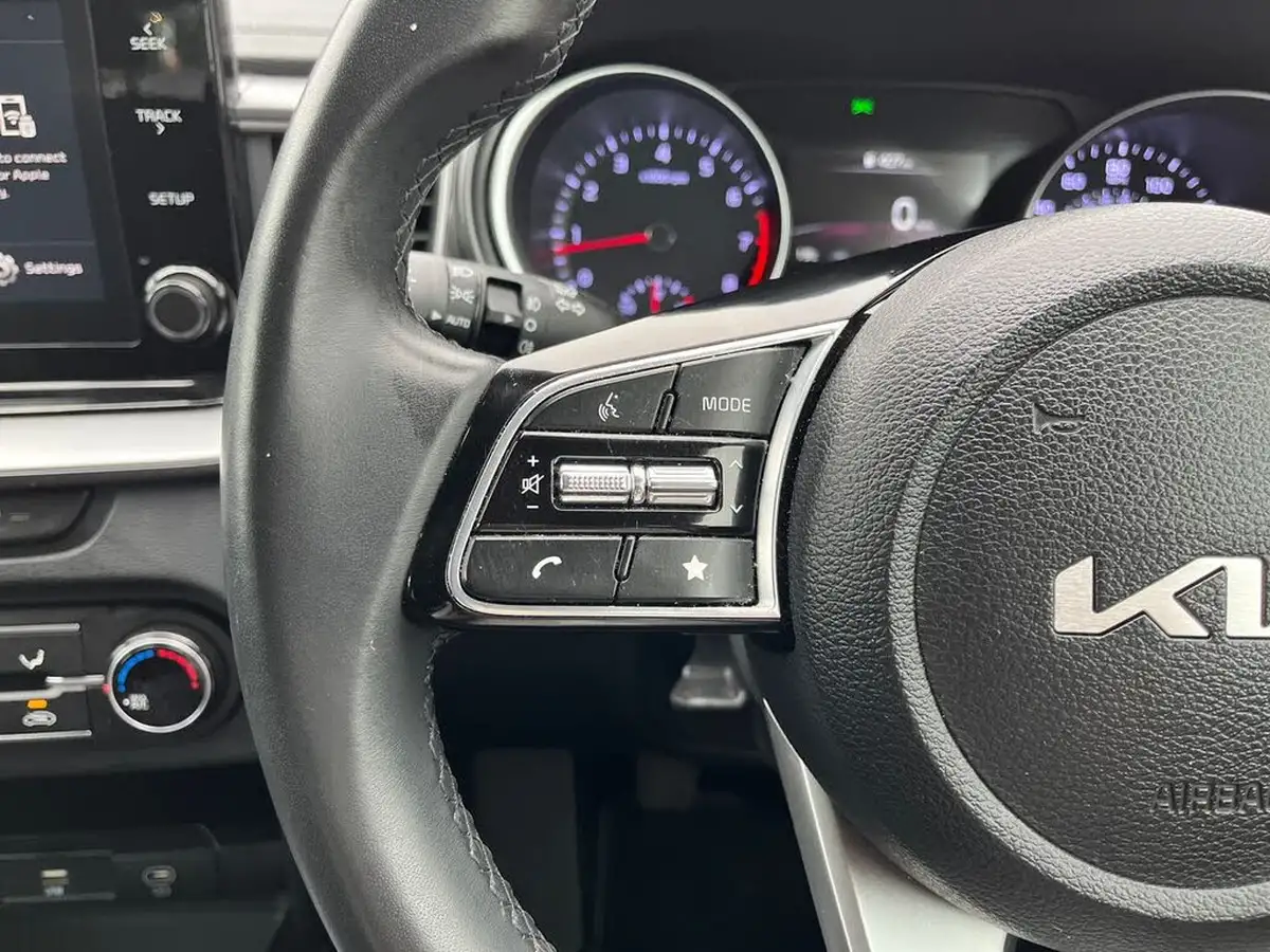 2023-kia-ceed-15-t-gdi-2-158bhp-hatchback-big-24