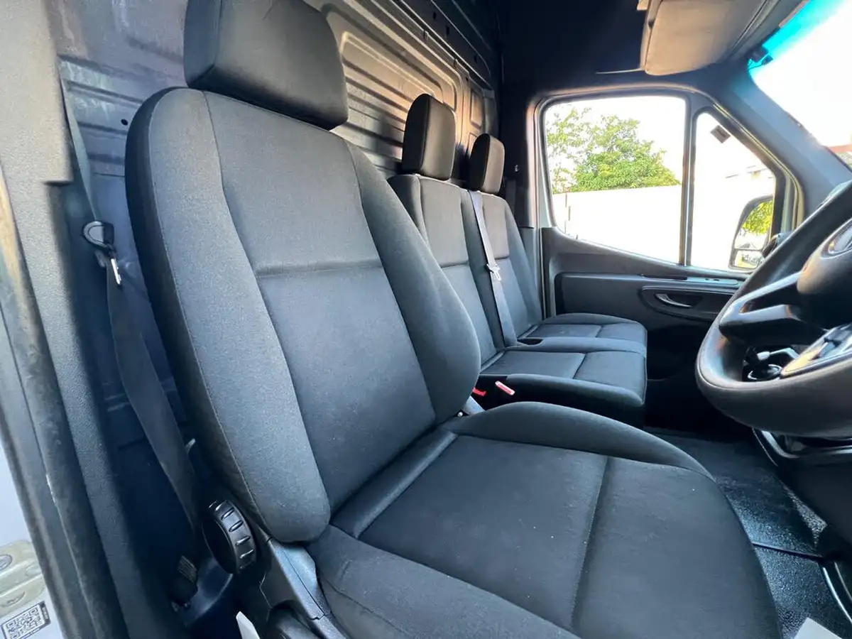 2019-mercedes-benz-sprinter-21cdi-316-l2h1-163pseu6b-panel-van-rwd-eco-gear-360-big-13