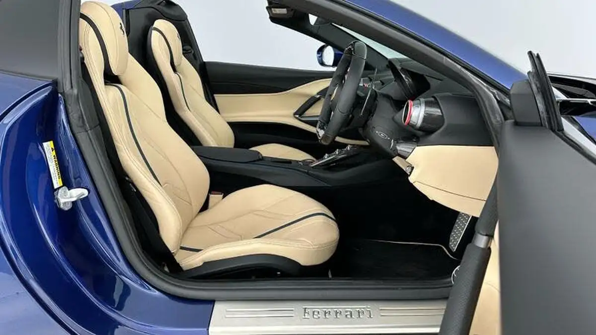 2022-ferrari-812-gts-big-12