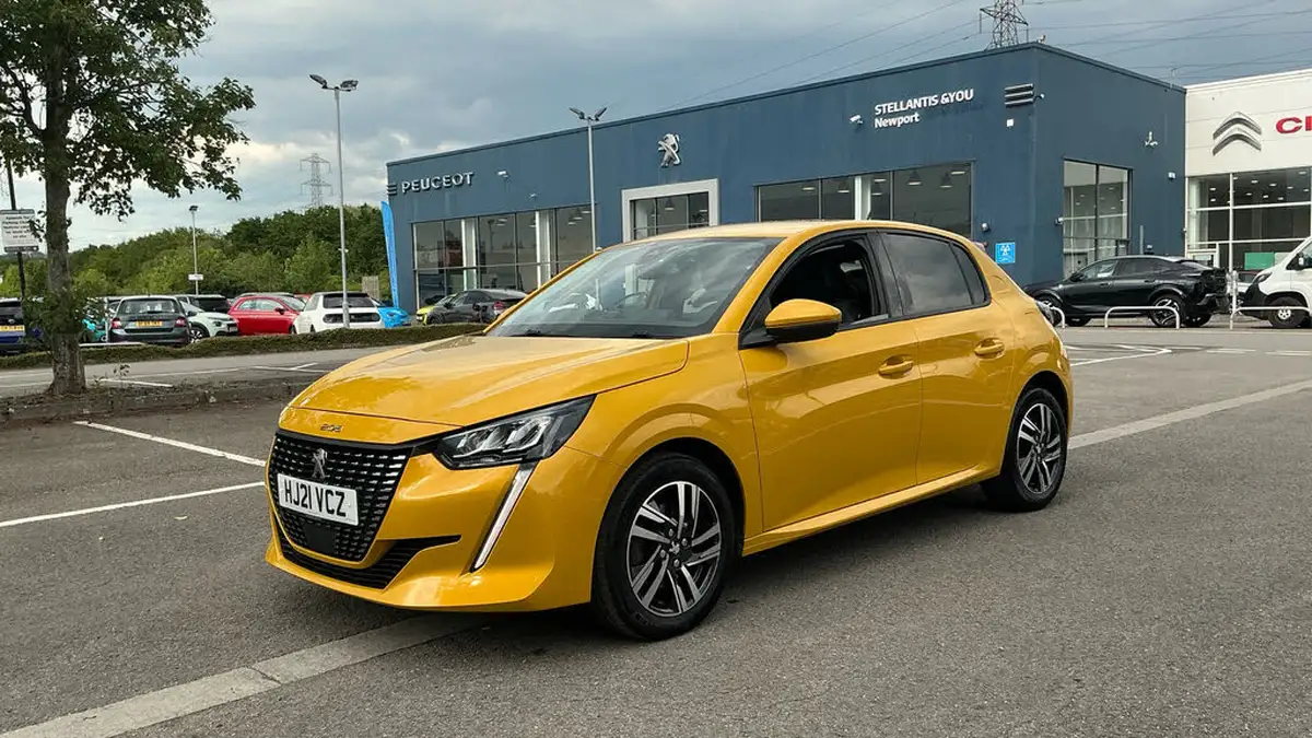 2021-peugeot-208-12-puretech-allure-premium-100bhp-big-6