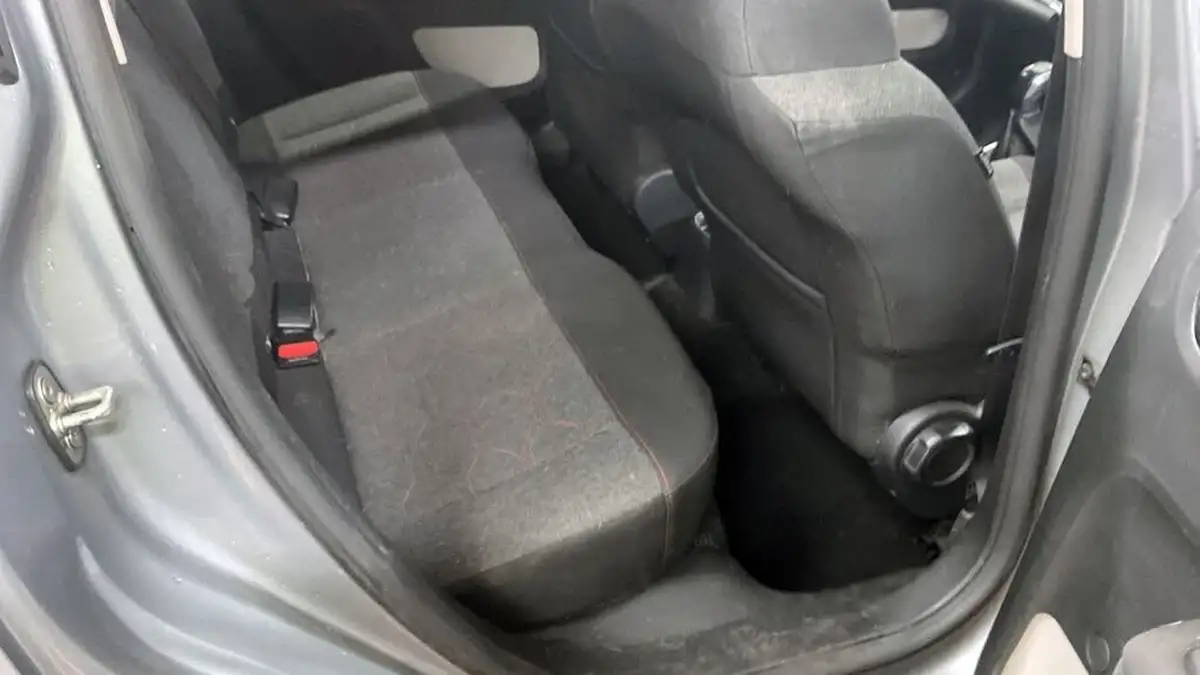 2019-citroen-c3-12-puretech-flair-nav-edition-82ps-ss-big-8