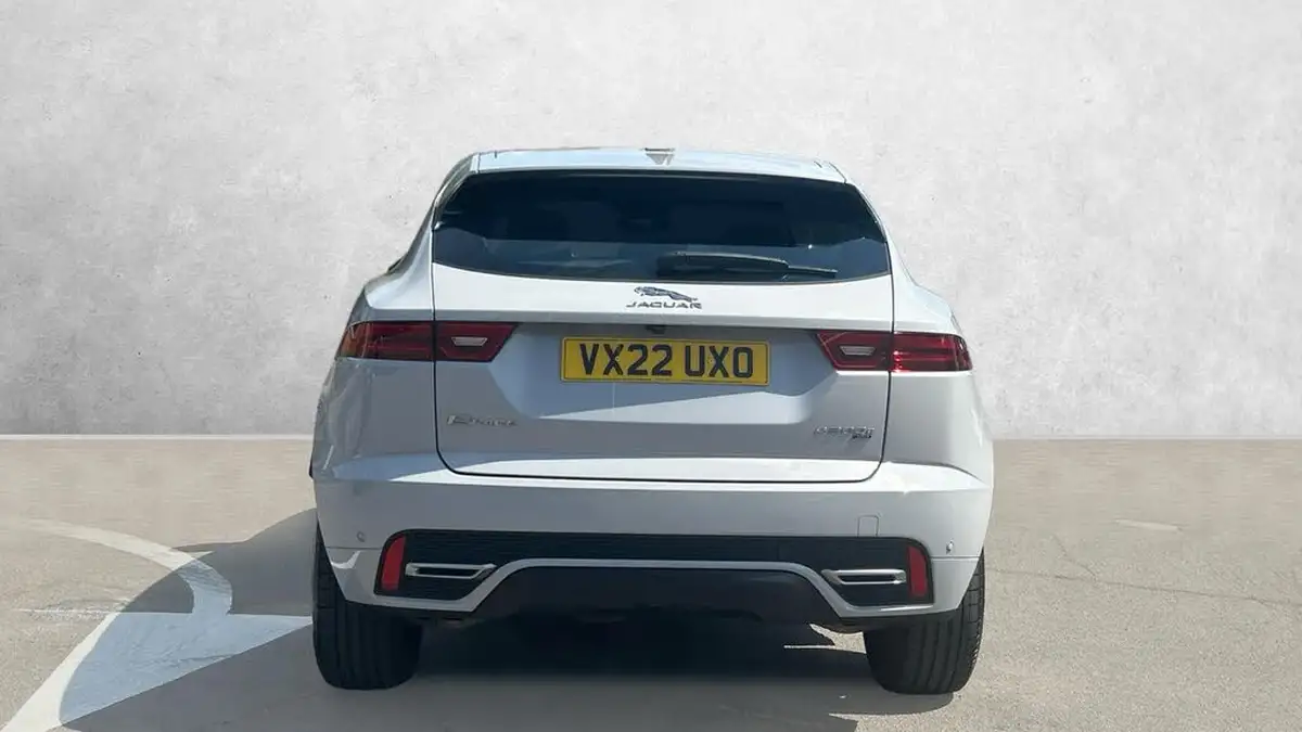 2022-jaguar-e-pace-15-p300e-r-dynamic-hse-big-5