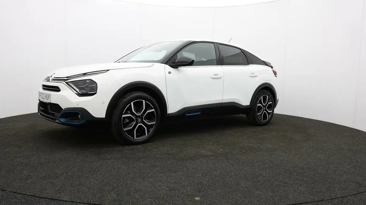 2022-citroen-c4-e-shine-plus-big-55