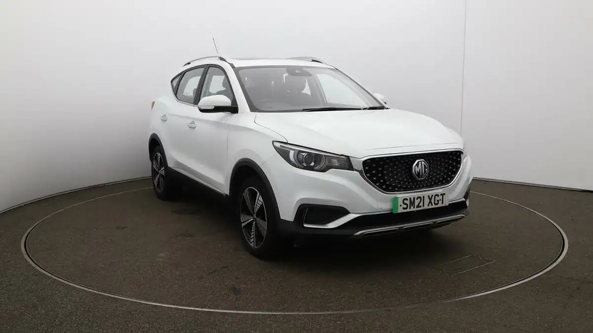 2021-mg-zs-suv-e-exclusive-ev-big-36