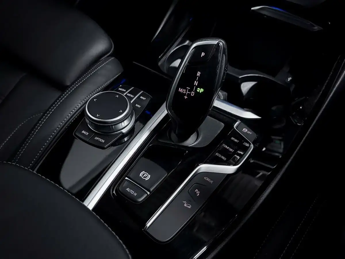 2020-bmw-x3-20-xdrive-30e-m-sport-big-32