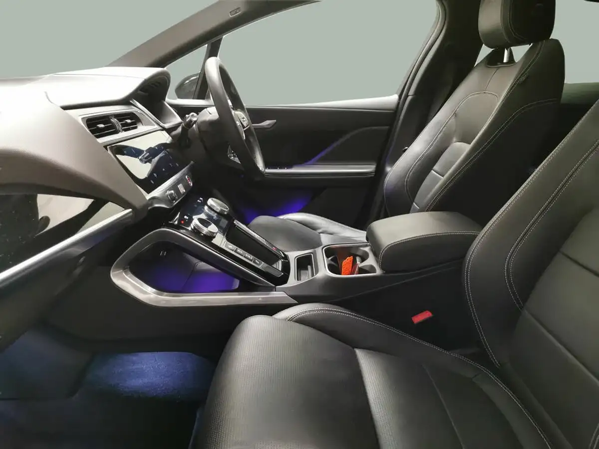 2022-jaguar-i-pace-ev400-hse-black-big-3