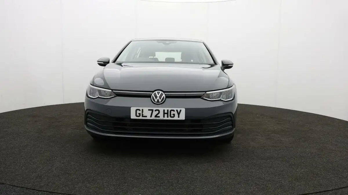 2022-volkswagen-golf-15-tsi-life-130ps-hatchback-big-55
